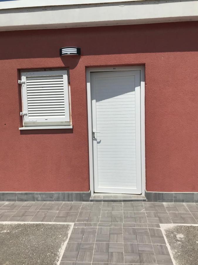 Studio Simoneta Malinska Exterior photo